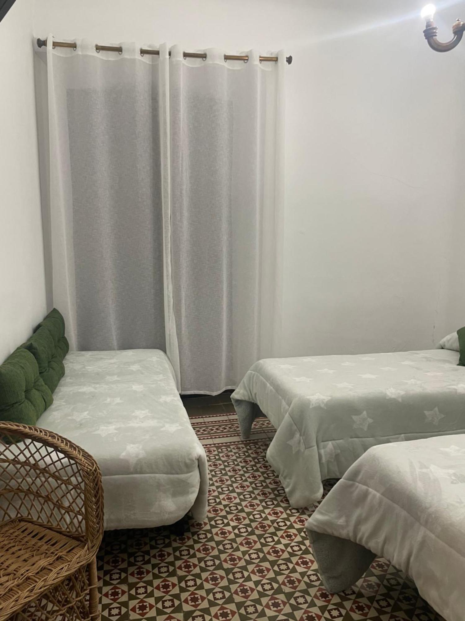 ホテル La Magnolia La Puerta de Segura エクステリア 写真